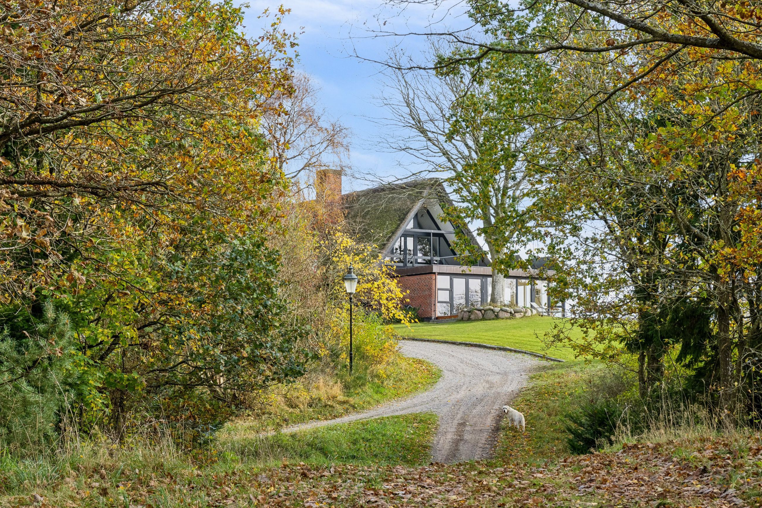 Luksus til salg: Brønhøjvej 6, Brønhøj, Gravlev til 9,5  mio. kroner – Se Ebeltofts dyreste boliger her