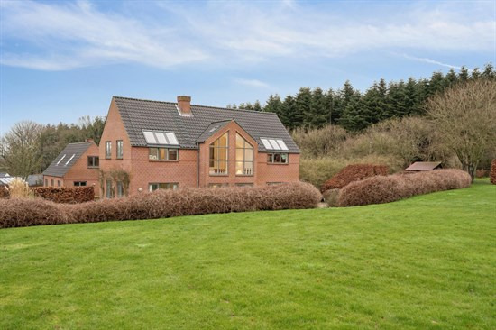 Netop kommet til salg: Aksel Nielsens Vej 10 en af Stoubys dyreste adresser