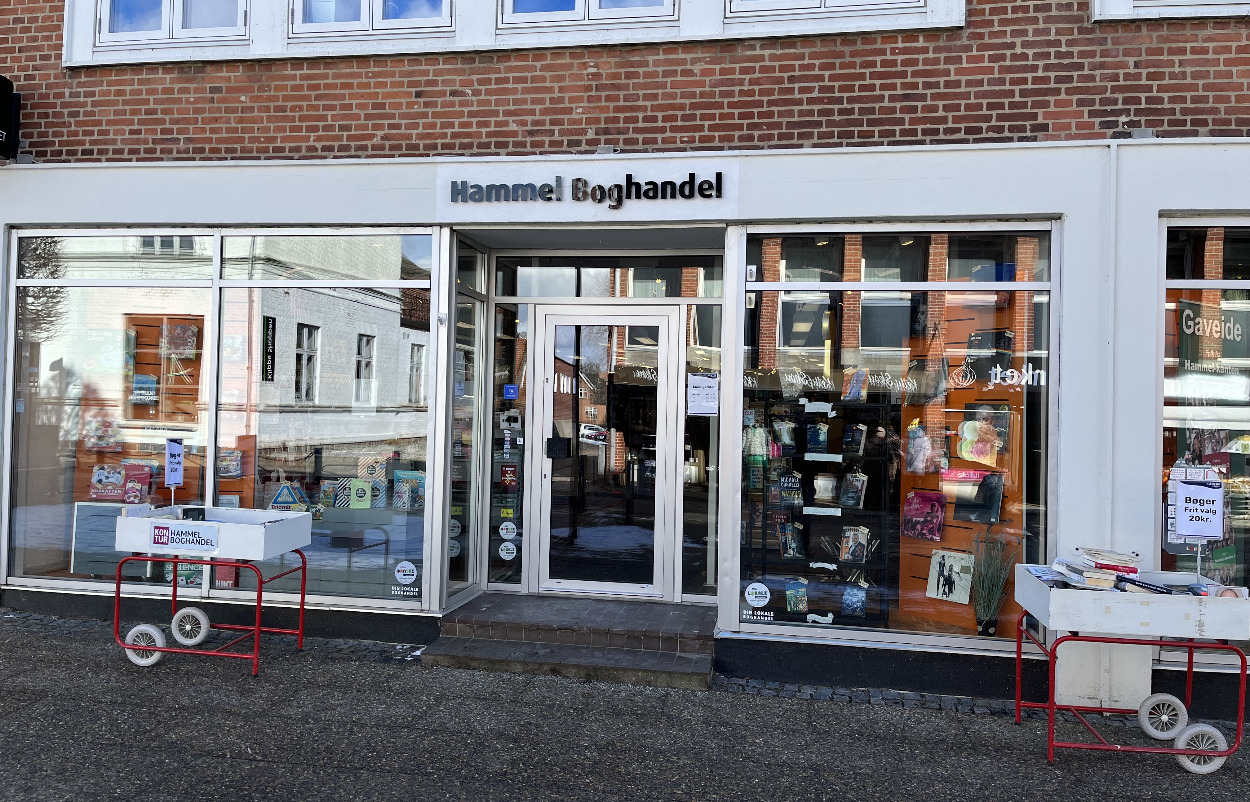 Snart 150 år på bagen: Hammel Boghandel er blevet til mere end blot en boghandel