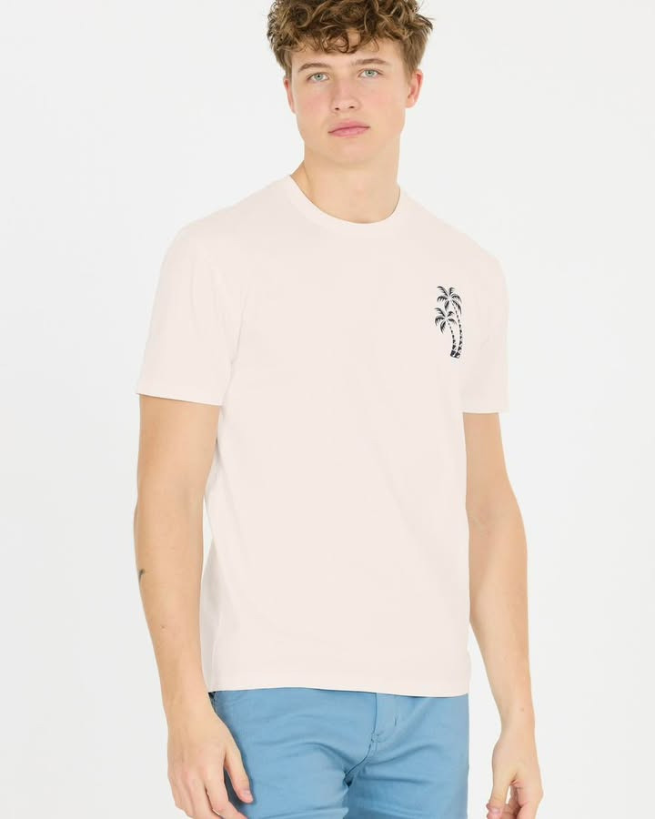 Spar Skallerup A/S tilbyder 2 T-shirts for 250 kr.