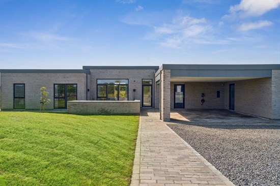 Top 6 over dyreste boliger til salg i Ringe. Priser op til 6.000.000 kr