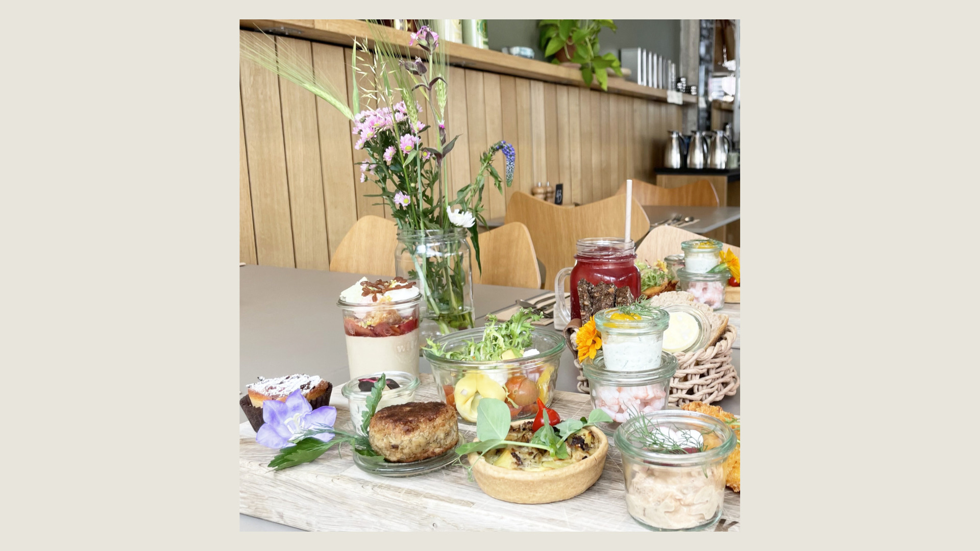 Nye grønne retter hos KAFFeFAIR Strandvejen fra 1. juni