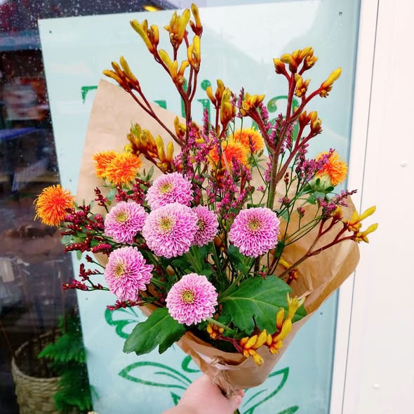 Tulipa Blomster & Havedesign tilbyder fredagsbuketter og flødeboller