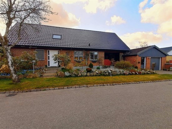 Top 6 over dyreste boliger til salg i Tinglev. Priser op til 9.900.000 kr