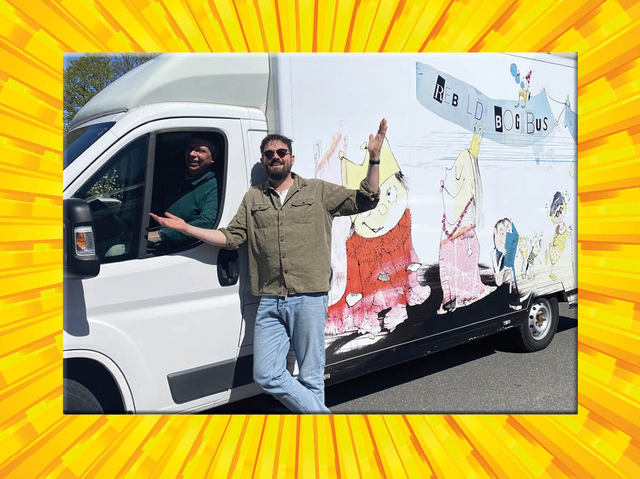 Kig ind i bogbussen til festlige begivenheder i Nørager