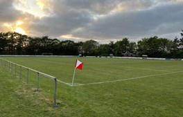 Højslev slider sig til tre vigtige point: “En fed og fuldt fortjent sejr“