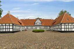 Top 6 over dyreste boliger til salg i Odder. Priser op til 12.995.000 kr