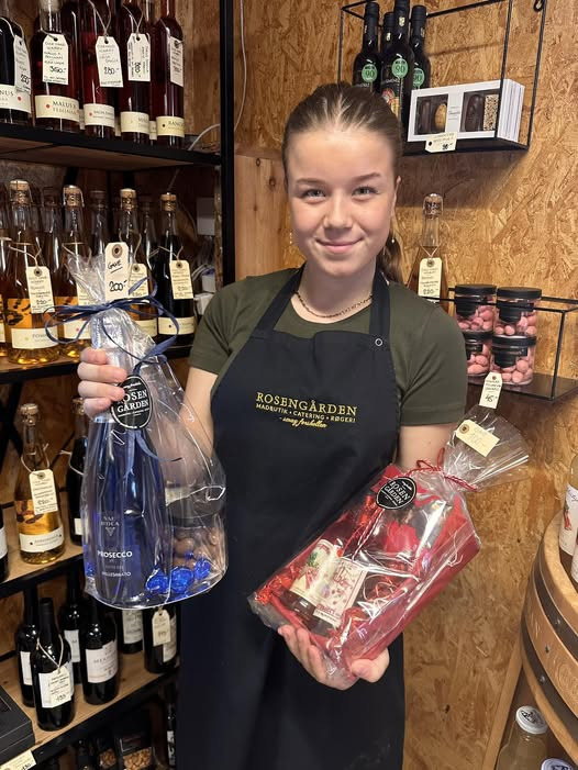 Rosengårdens Gårdbutik tilbyder gavekurve til årets studenter