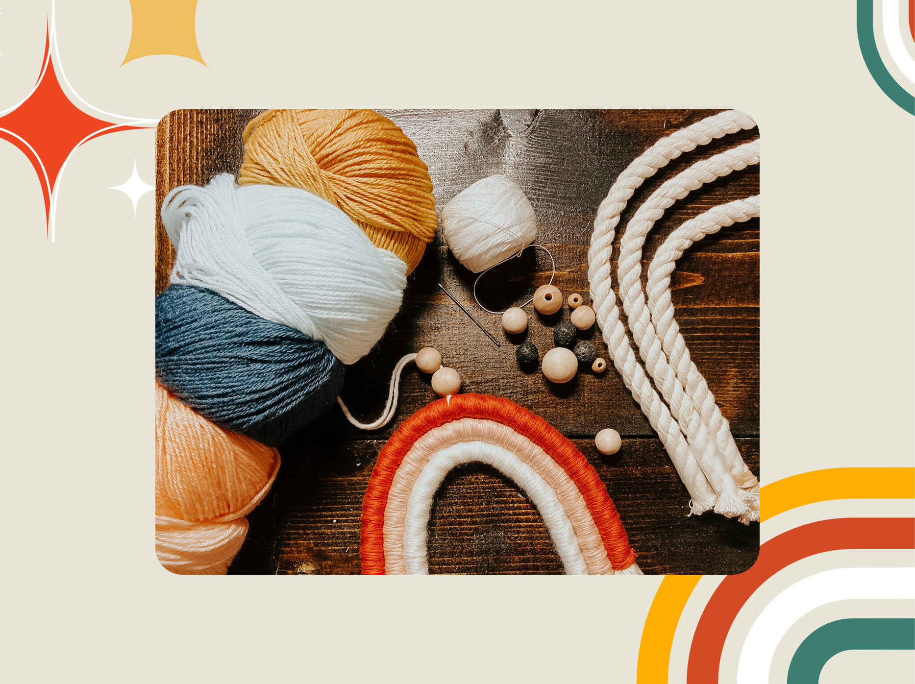 Kreativ tirsdag med højtlæsning i Torvecaféen