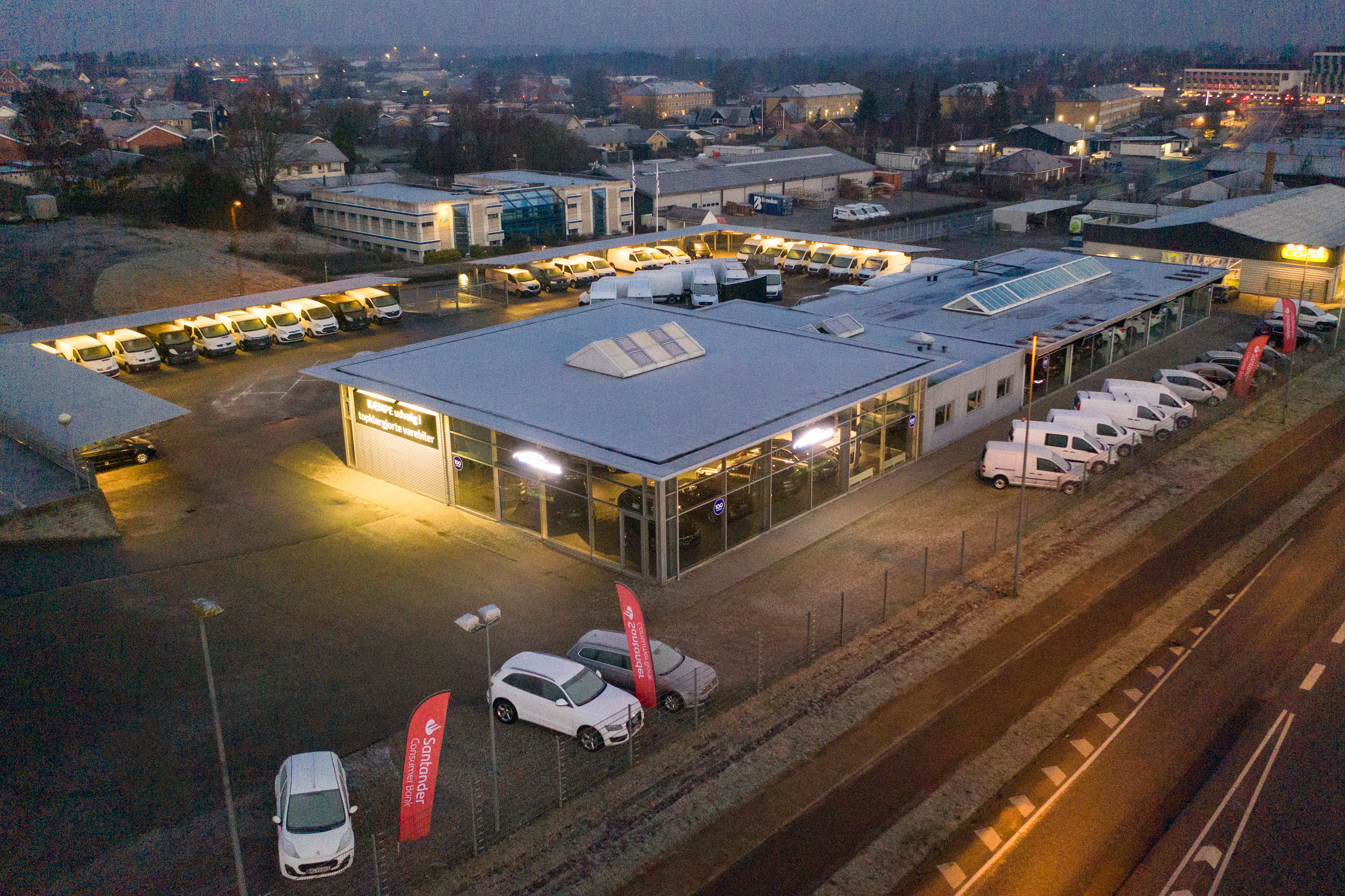 Viborg Autohandel - Erhvervsbiler var ikke nok for Karl Henning