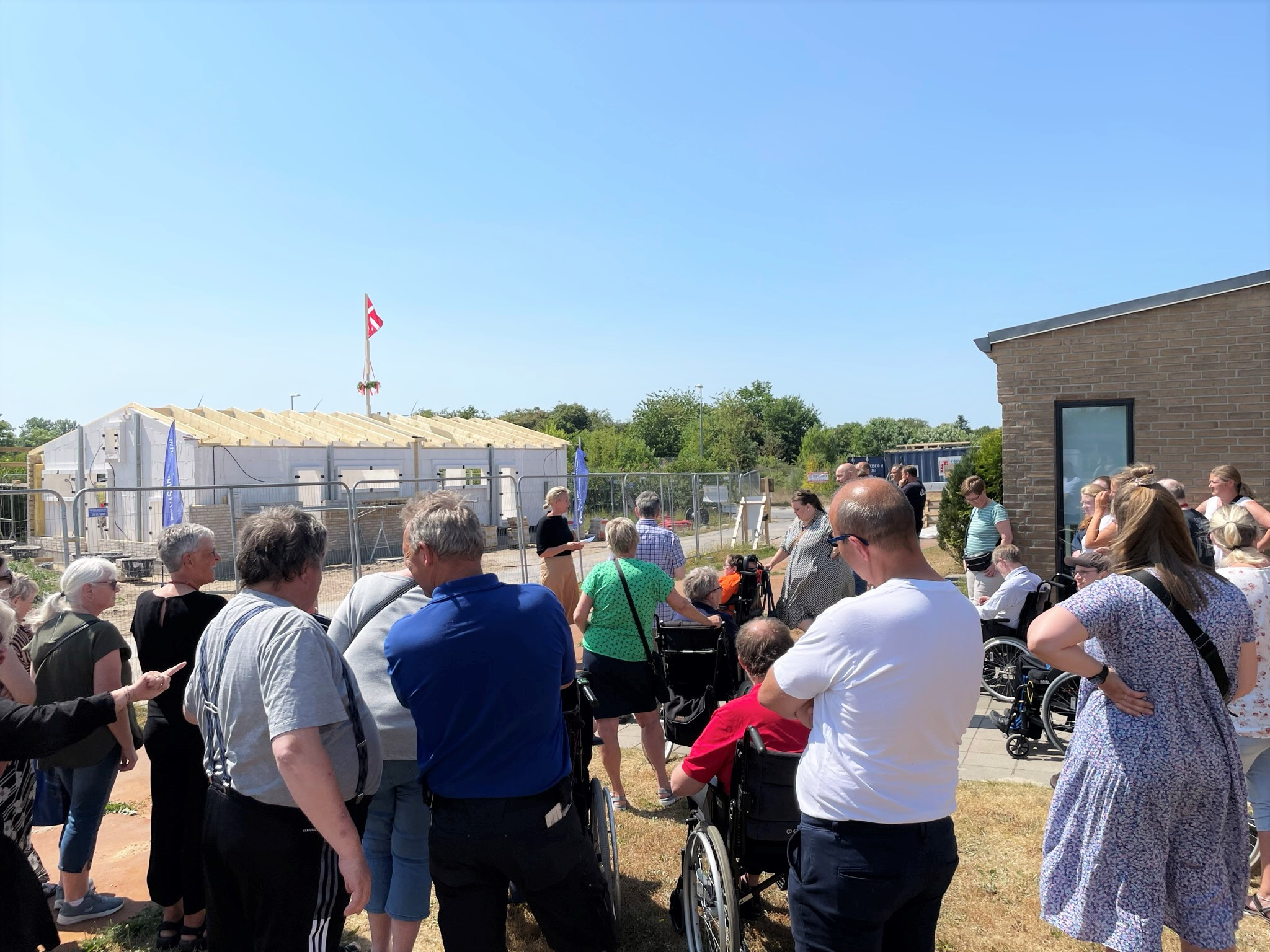 Neptunvejs nye boliger fejret med rejsegilde