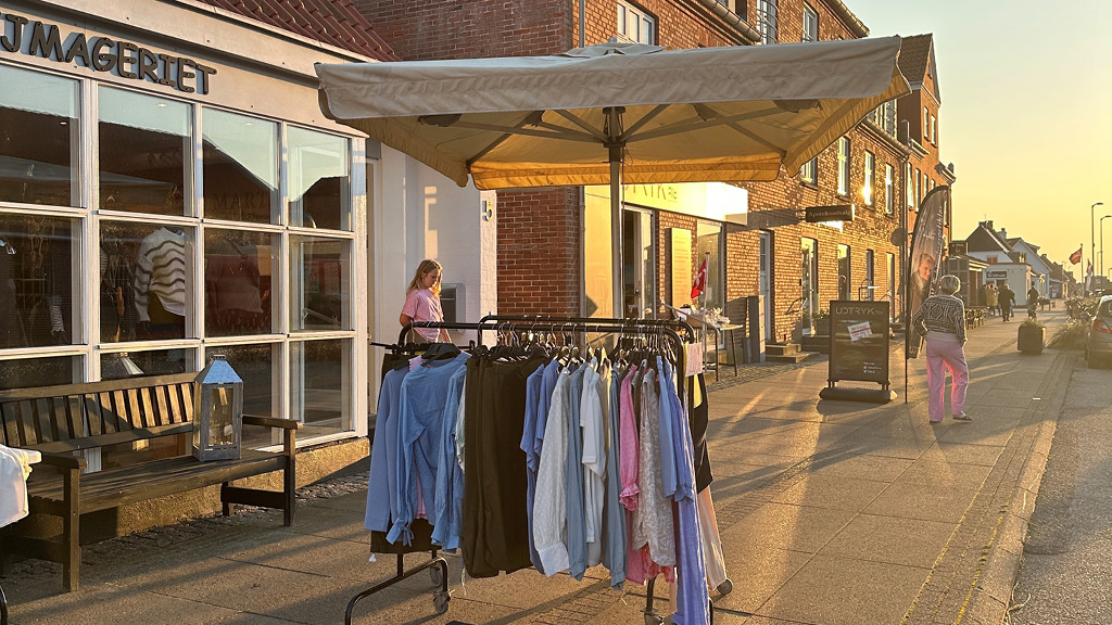 Oplev Owen Awten: En aften med handel og hygge i Thyborøn