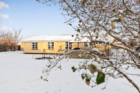 Hovedgaden 93 og 1 anden boliger er kommet til salg denne uge i Stenlille - se boligerne her.