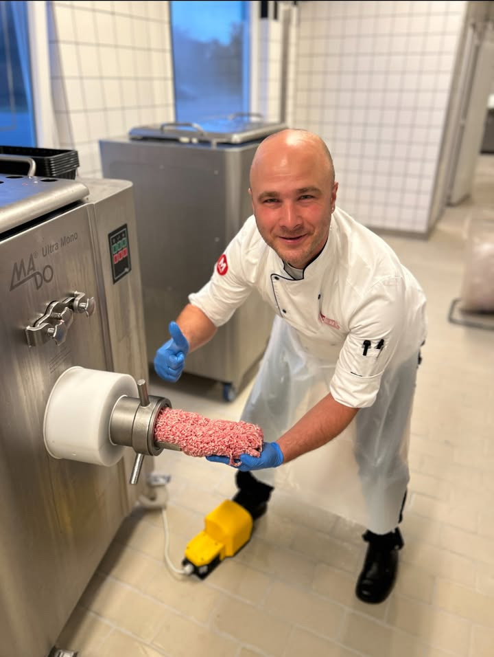 Meny Hobro tilbyder skarp pris på 2 kg friskhakket svinekød til afhentning mandag