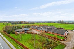 Top 6 over dyreste boliger til salg i Ans By. Priser op til 5.900.000 kr