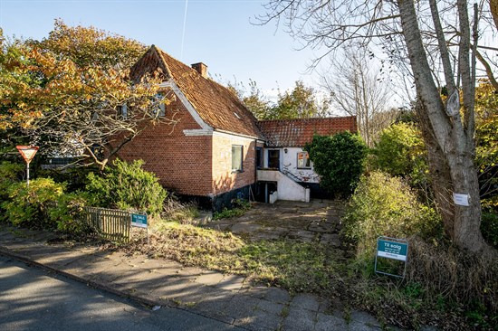 Emmersbækvej 12 er til salg for kun 195.000 kr.: Se de billigste boliger til salg i Hirtshals her
