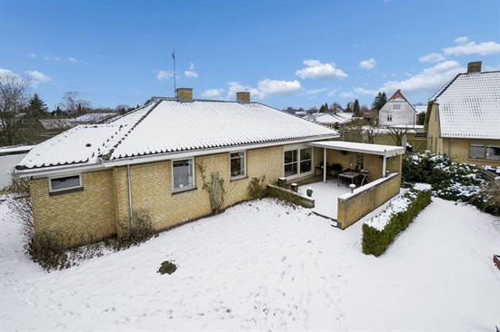 Rørbækvej 1B og 2 andre boliger er kommet til salg denne uge i Herlev - se boligerne her.