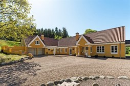 Top 6 over dyreste boliger til salg i Sindal. Priser op til 9.500.000 kr
