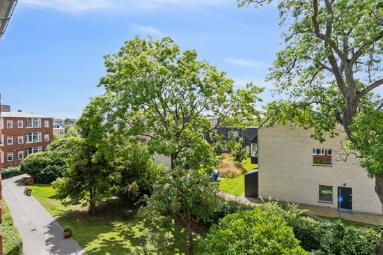 Holmegårdsvej 1C er til salg for kun 2.795.000 kr.: Se de billigste boliger til salg i Charlottenlund her