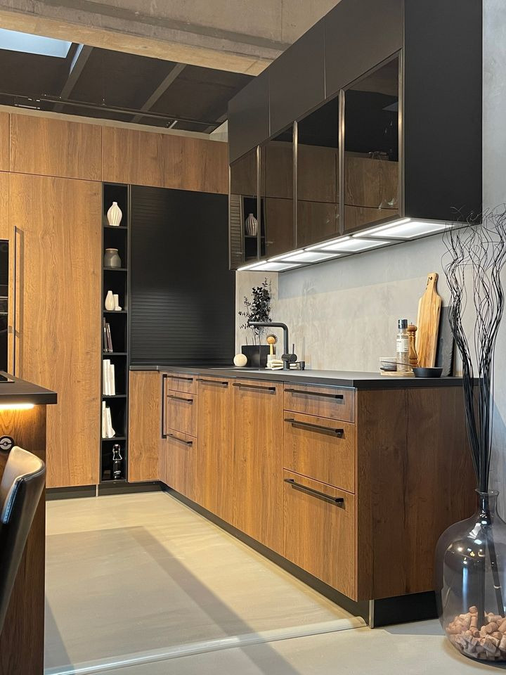 Bessmann Køkkener tilbyder eksklusivt designkøkken med stor udstillingsrabat