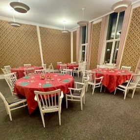 Frændes Madværk søger julehjælp med mulighed for fastansættelse