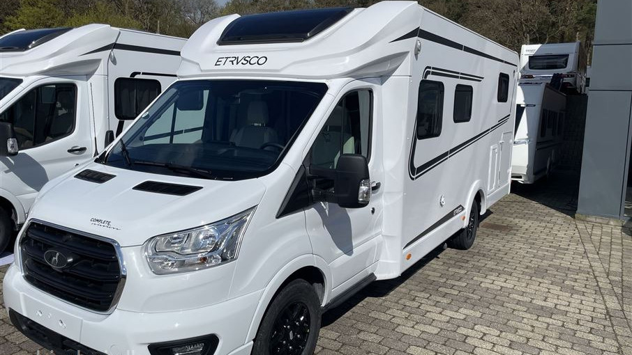Spar stort på luksuriøs Etrusco-model hos Hinshøj Caravan