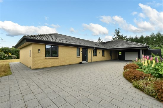 Frøskovparken 27 og 9 andre boliger er kommet til salg denne uge i Herning - se boligerne her.