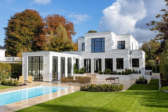 Top 6 over dyreste boliger til salg i Holte. Priser op til 120.000.000 kr