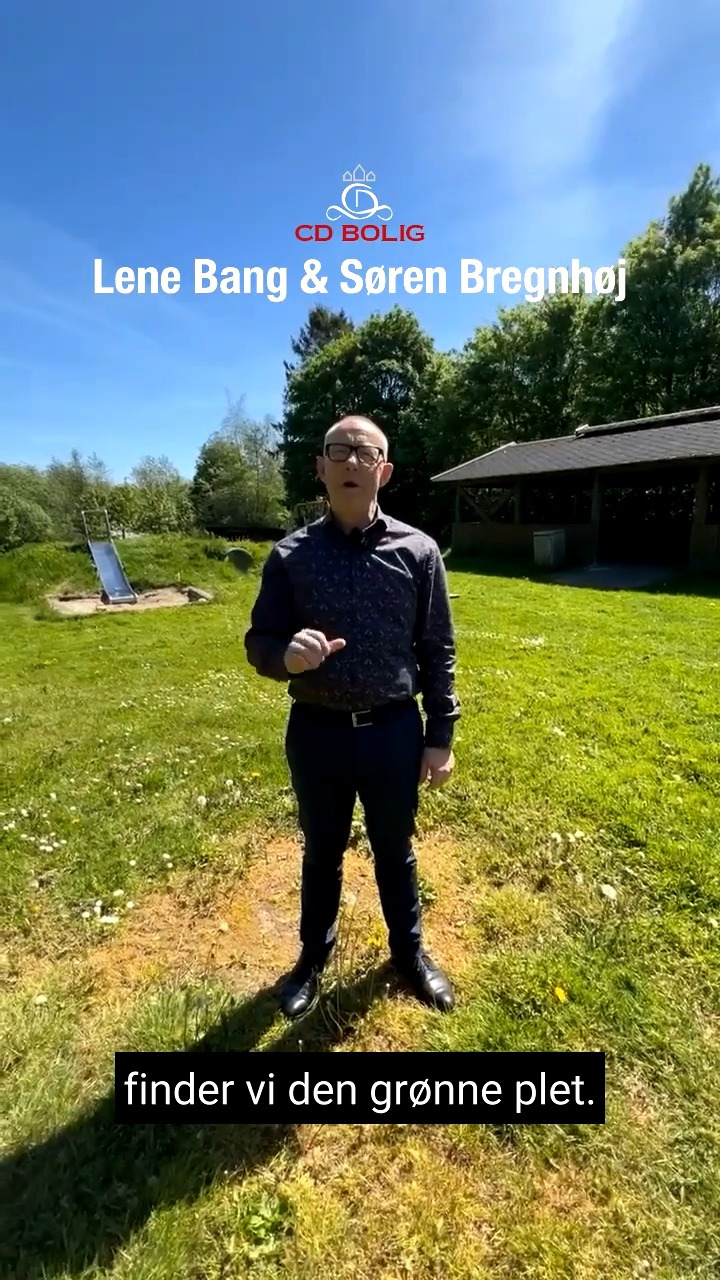 Knudstrups gamle købmandsejendom med kunstneriske muligheder hos CD Bolig - Lene Bang & Søren Bregnhøj