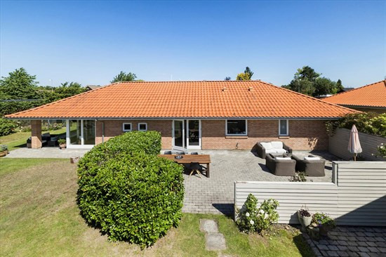 Luksusbolig netop kommet til salg i Skævinge: Se hvad du skal smide for Skævinges dyreste adresser her