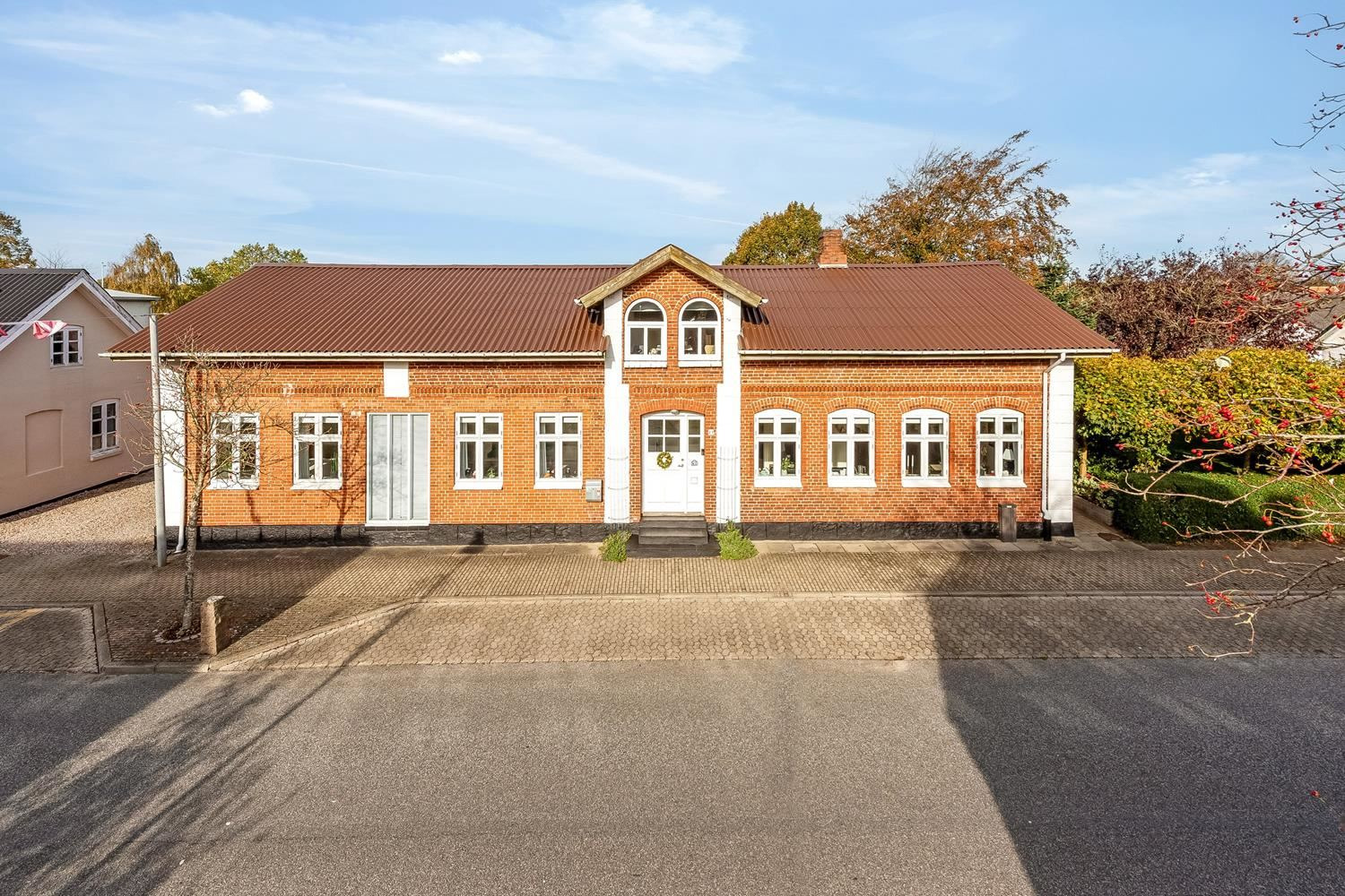 En ren boligdrøm på [m² på dyreste bolig] m² til 995.000 kroner er nu komme til salg i Agerskov: Se hvor de dyreste boliger til salg i Agerskov er