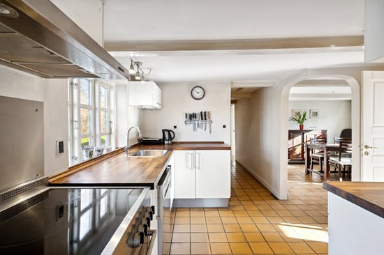 Kærvej 6 er til salg for kun 1.045.000 kr.: Se de billigste boliger til salg i Haslev her