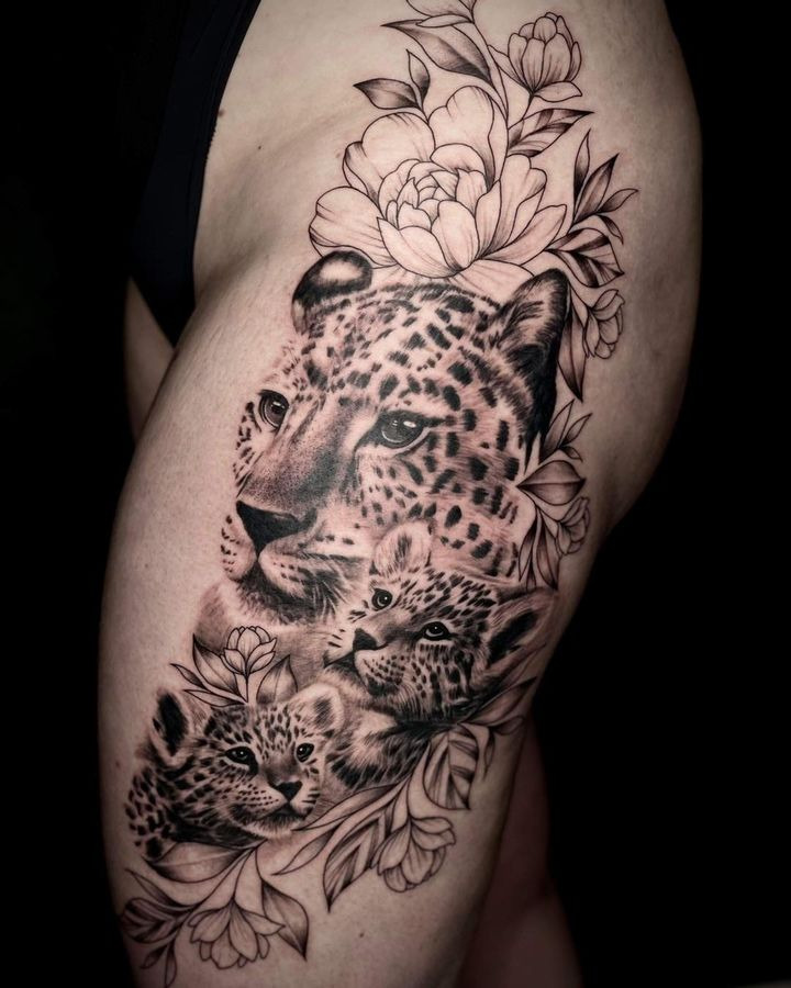 Få din drømme-tatovering af de passionerede artister og kreative ildsjæle hos Mr. & Mrs. Tattoo i Viborg 