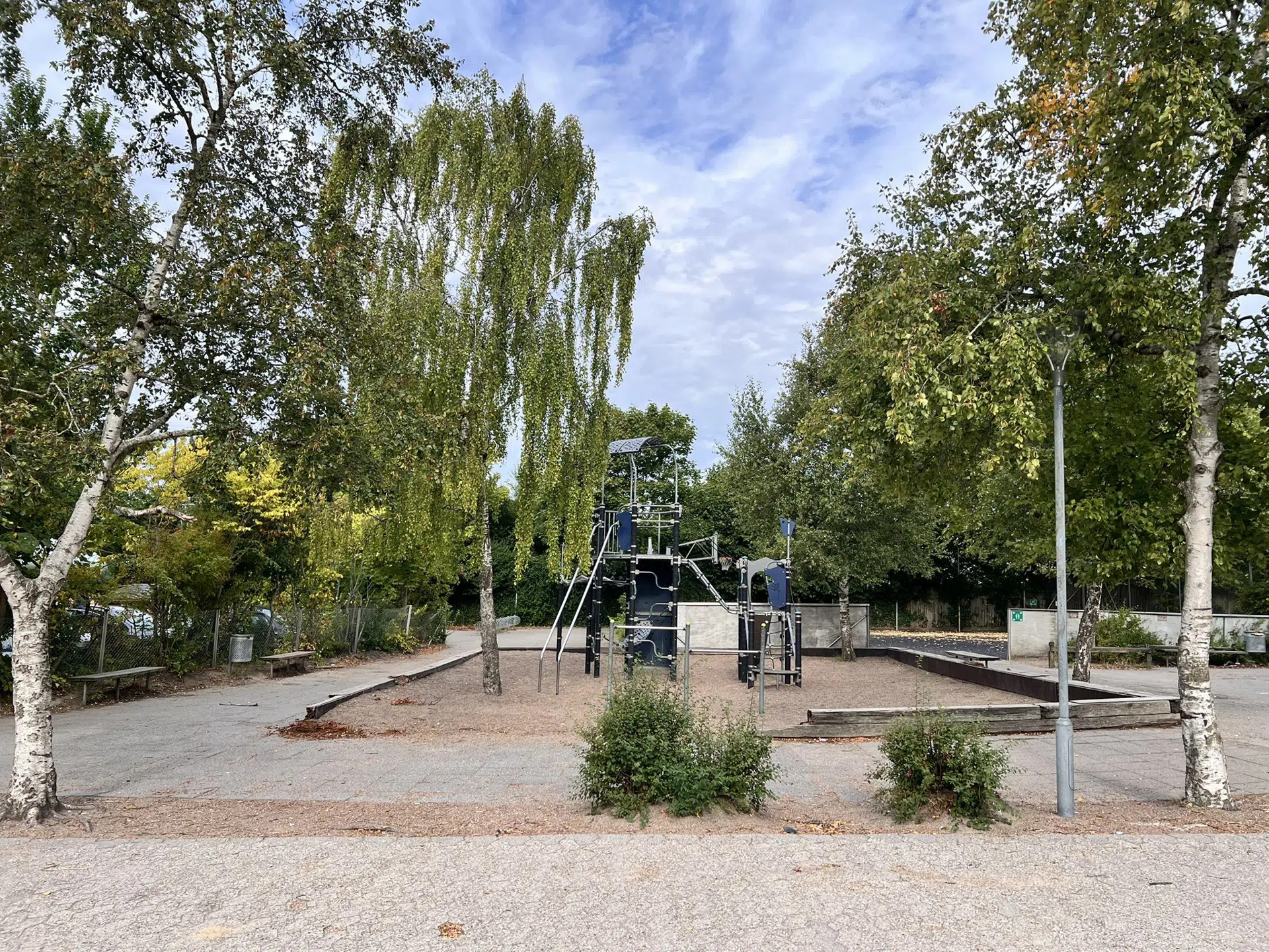 Arkæologisk undersøgelse afsluttet og kommende ændringer på Skansevejens Skole forud for salg