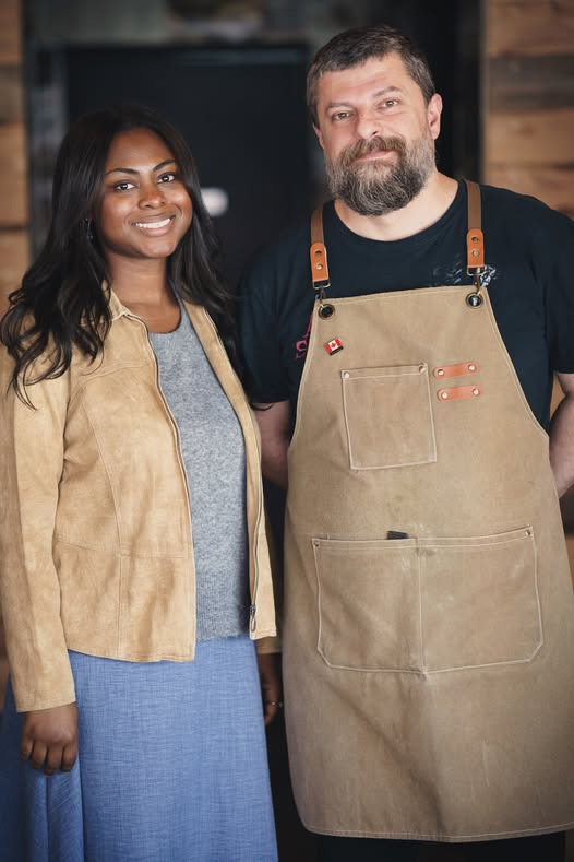 The Barber's Den takker for støtten der hjalp dem nå kampagnemål i krisetid