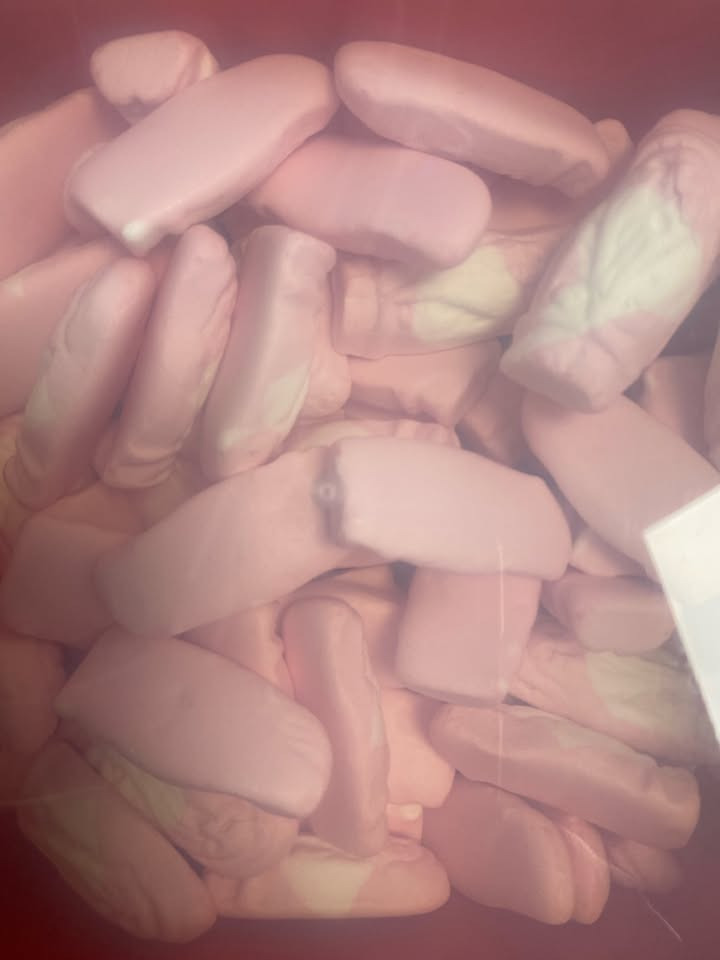 Meny Gl. Skagensvej tilbyder Cloetta juleskum på tilbud til 79,95 kr.