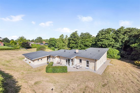 Luksus til salg: Katterhøjvej 28 til 11.500.000 kr – Se Højbjergs dyreste boliger her