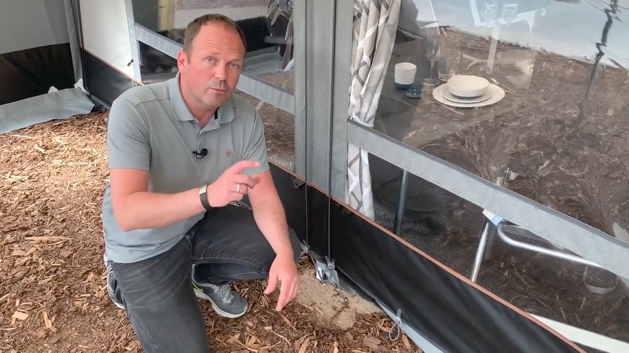 Hinshøj Carvan viser dig, hvordan du undgår vandlommer i forteltet