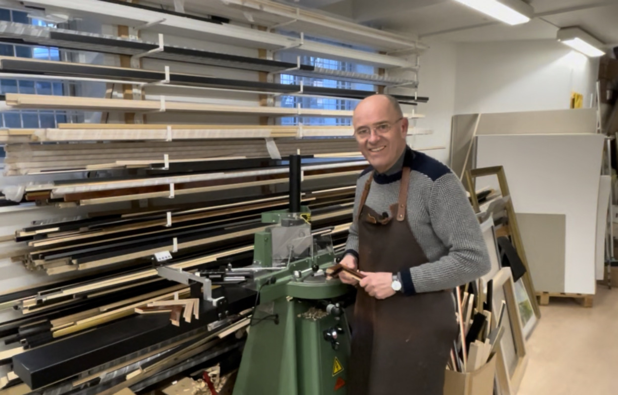 Lokal galleributik klarer sig suverænt: “Flere kunder end nogensinde før”