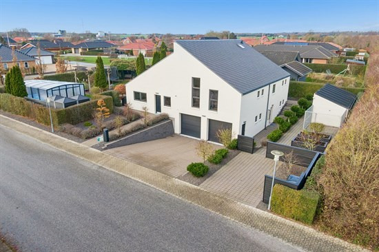 For 3.695.000 kr Højvangen 2 - Se priserne på de dyreste boliger til salg i Spentrup