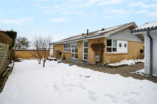 Flensted Byvej 21 er til salg for kun 1.395.000 kr.: Se de billigste boliger til salg i Låsby her