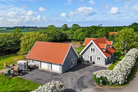 Top 6 over dyreste boliger til salg i Høng. Priser op til 4.295.000 kr