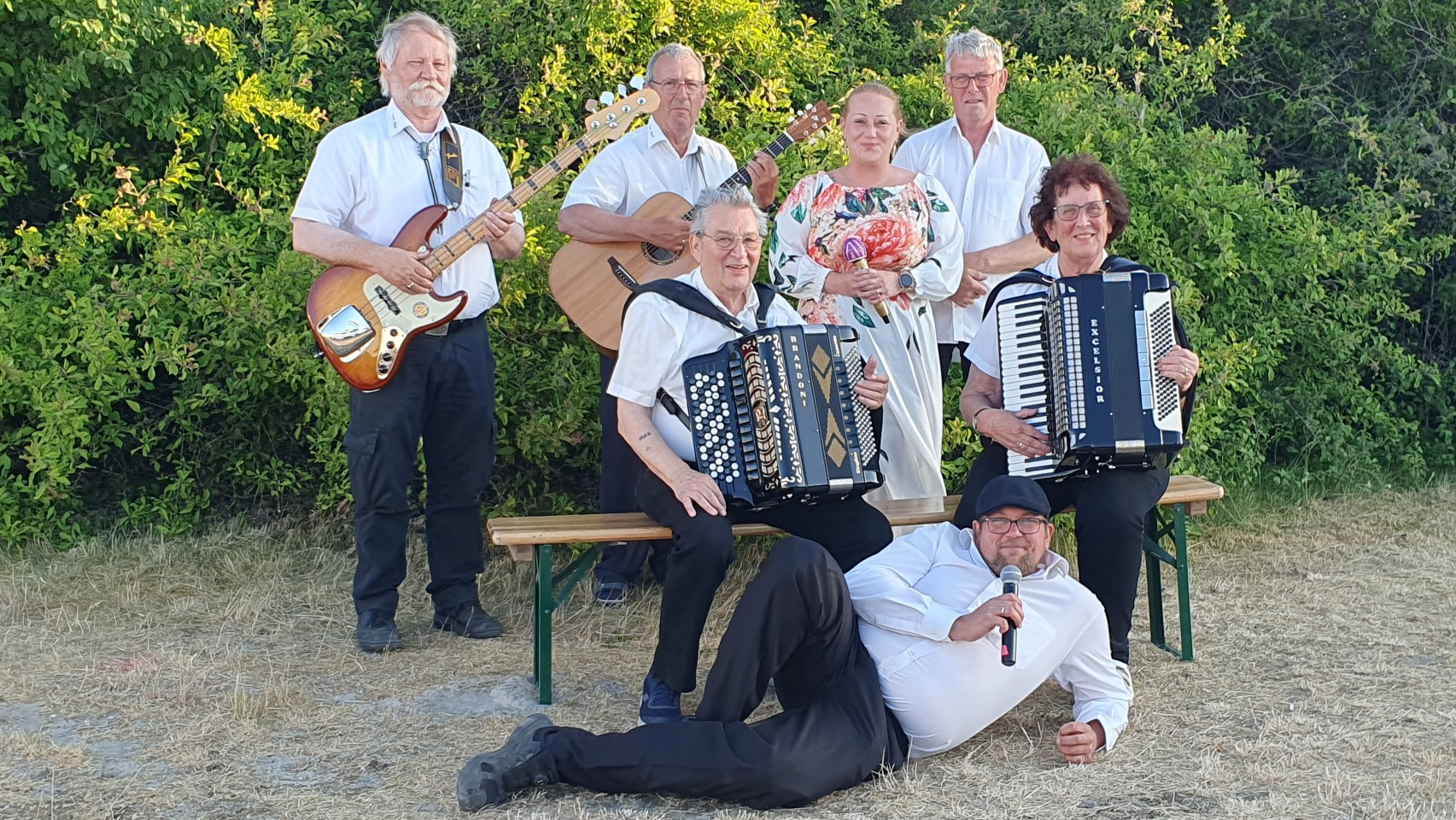 Musikunderholdning med Lizetband på Præstø Multicenter søndag 25. maj kl. 14:30