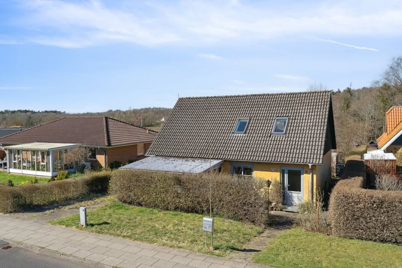 John Frandsen Herning præsenterer charmerende villa i Kibæk med åbent hus event