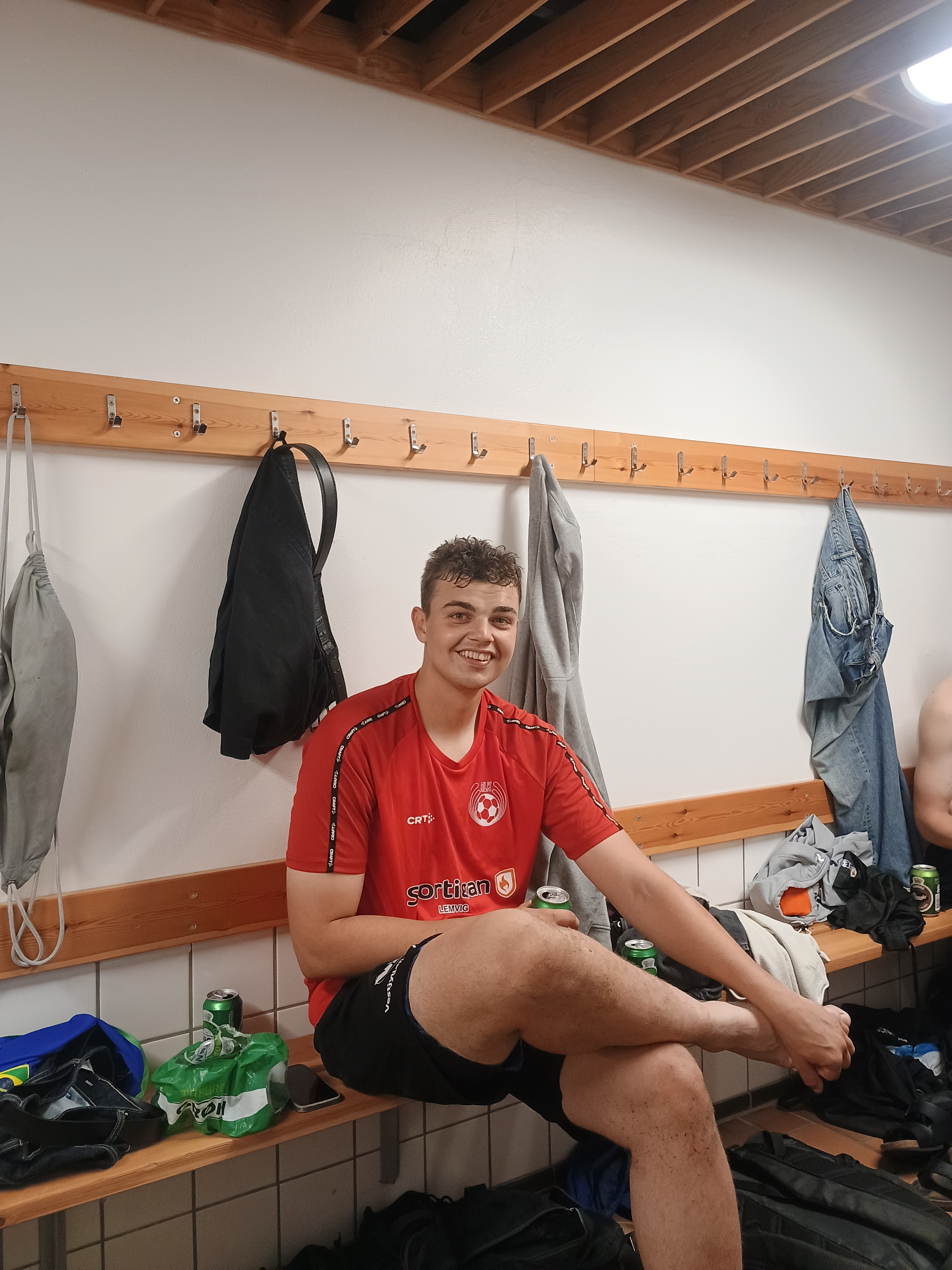 RLK Herrer Serie 3 vinder dramatisk målorgie mod Vinding UIF