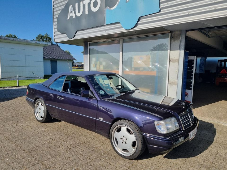 Auto Fit A/S tilpasser både nyeste elbiler og klassiske veteranbiler som Mercedes E-klasse