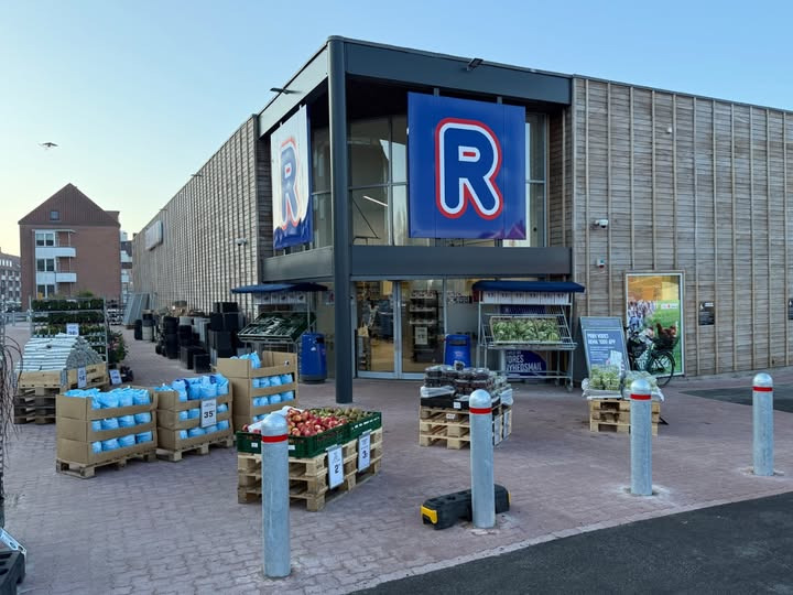 Rema 1000 Ringsted deler påmindelse om påskeåbningstider