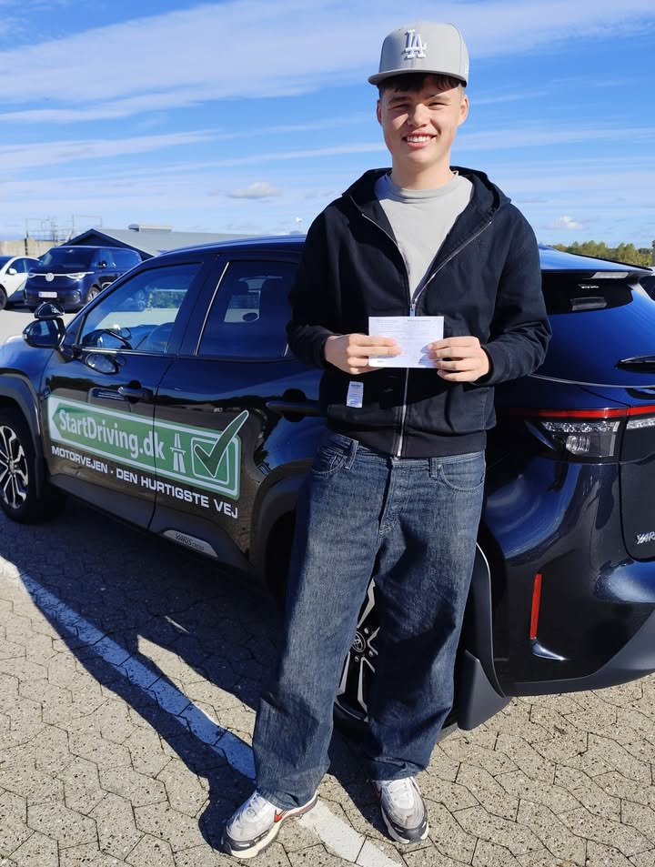 StartDriving.dk - Hosbonds Køreskole: Tillykke til Henrik med de nye kvalifikationer og gode råd til vinterkørsel