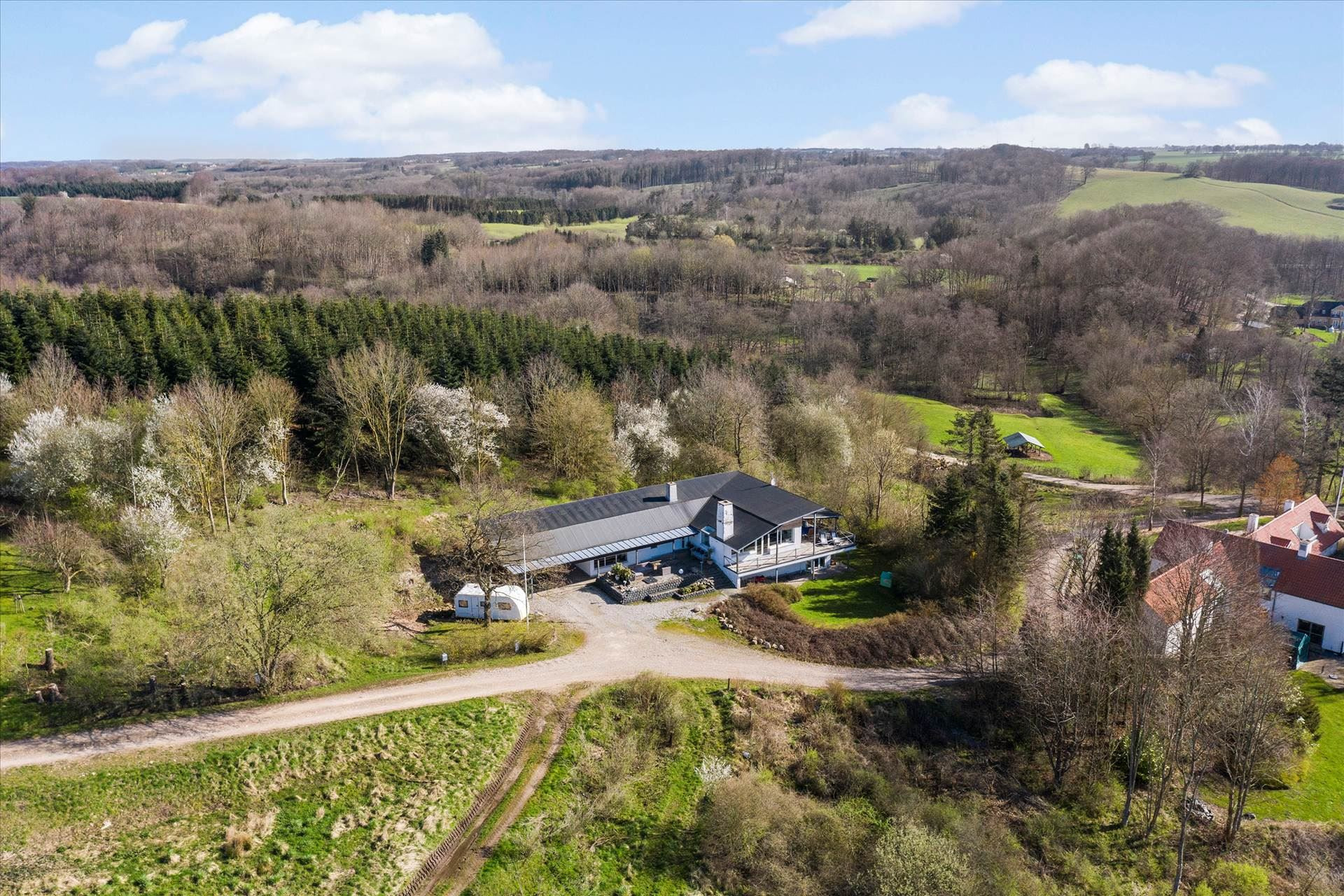 Luksusbolig netop kommet til salg i Daugård: Se hvad du skal smide for Daugårds dyreste adresser her