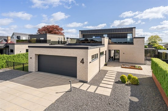 Luksusbolig netop kommet til salg i Sunds: Se hvad du skal smide for Sunds’ dyreste adresser her